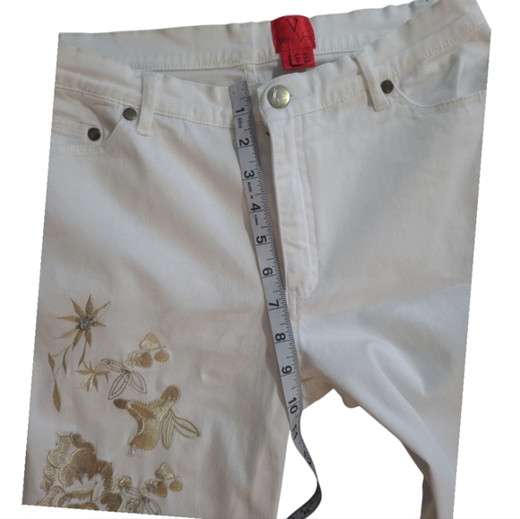 Very Vera Gold Floral Embroidery White Straight Leg Jeans - Picture 9 of 10